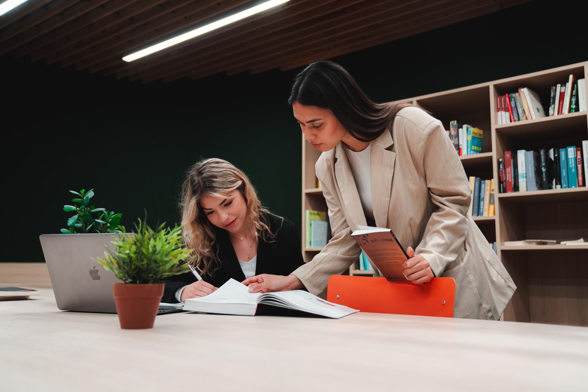 résidence étudiante - Massy-Palaiseau - bibliothèque